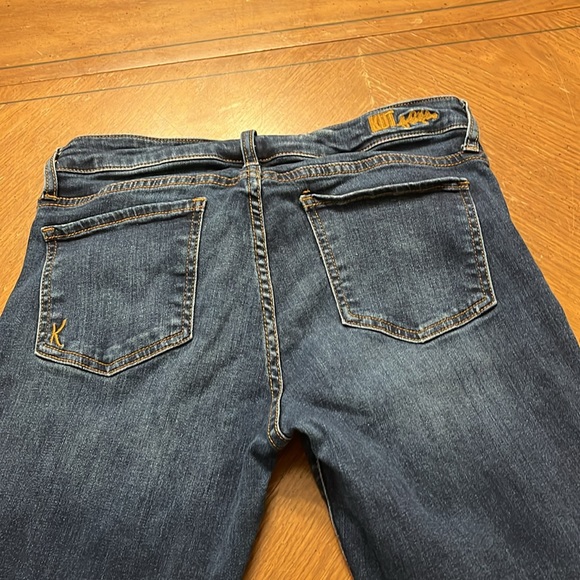 KUT from the Kloth Katy Boyfriend Jeans size 8 30” inseam - Picture 15 of 16